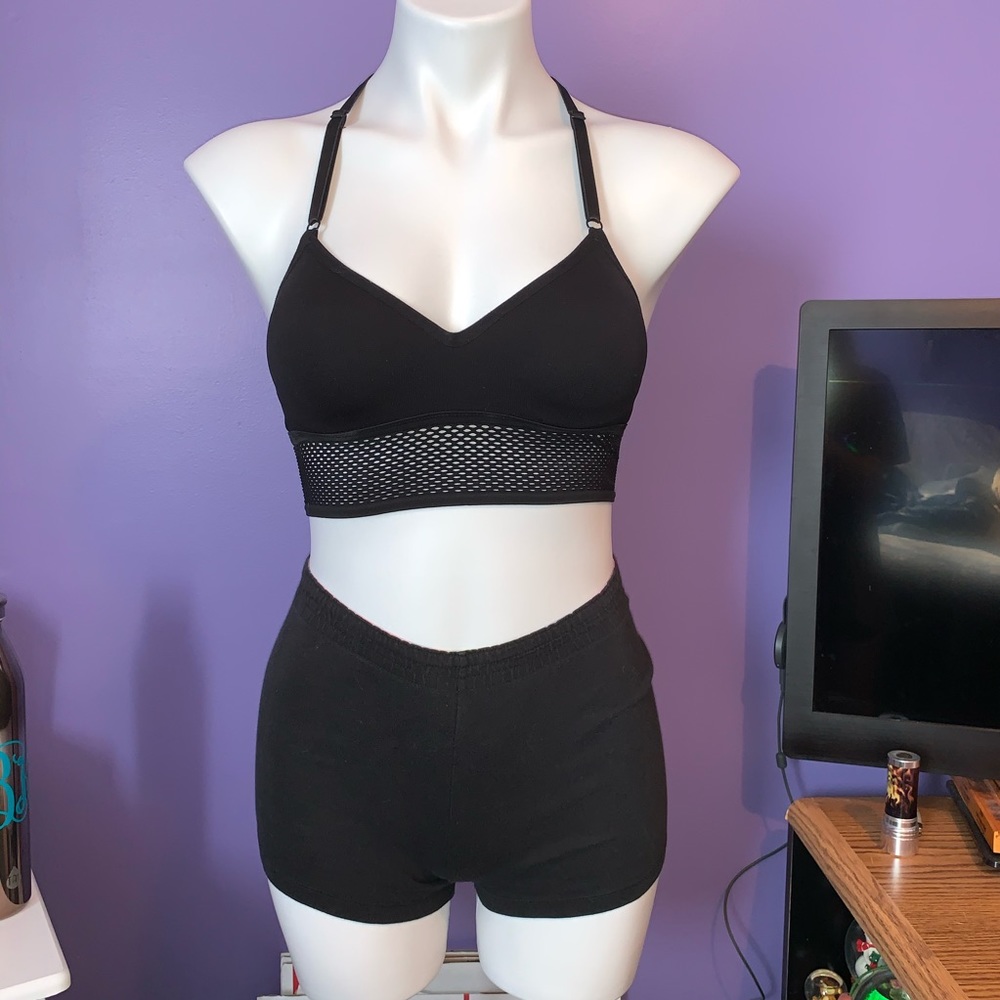 PINK Bra: Limited edition